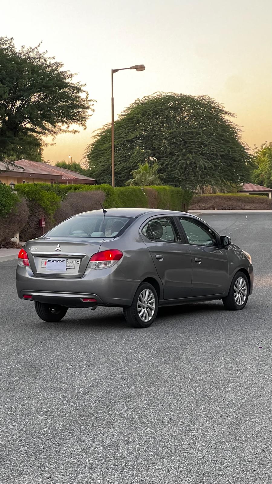 
								Mitsubishi Attraj full									