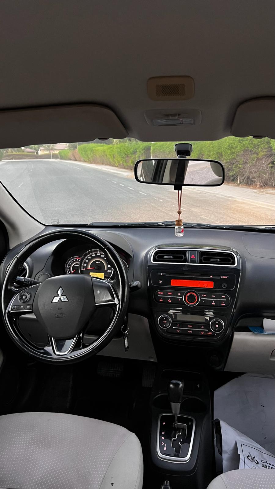 
								Mitsubishi Attraj full									