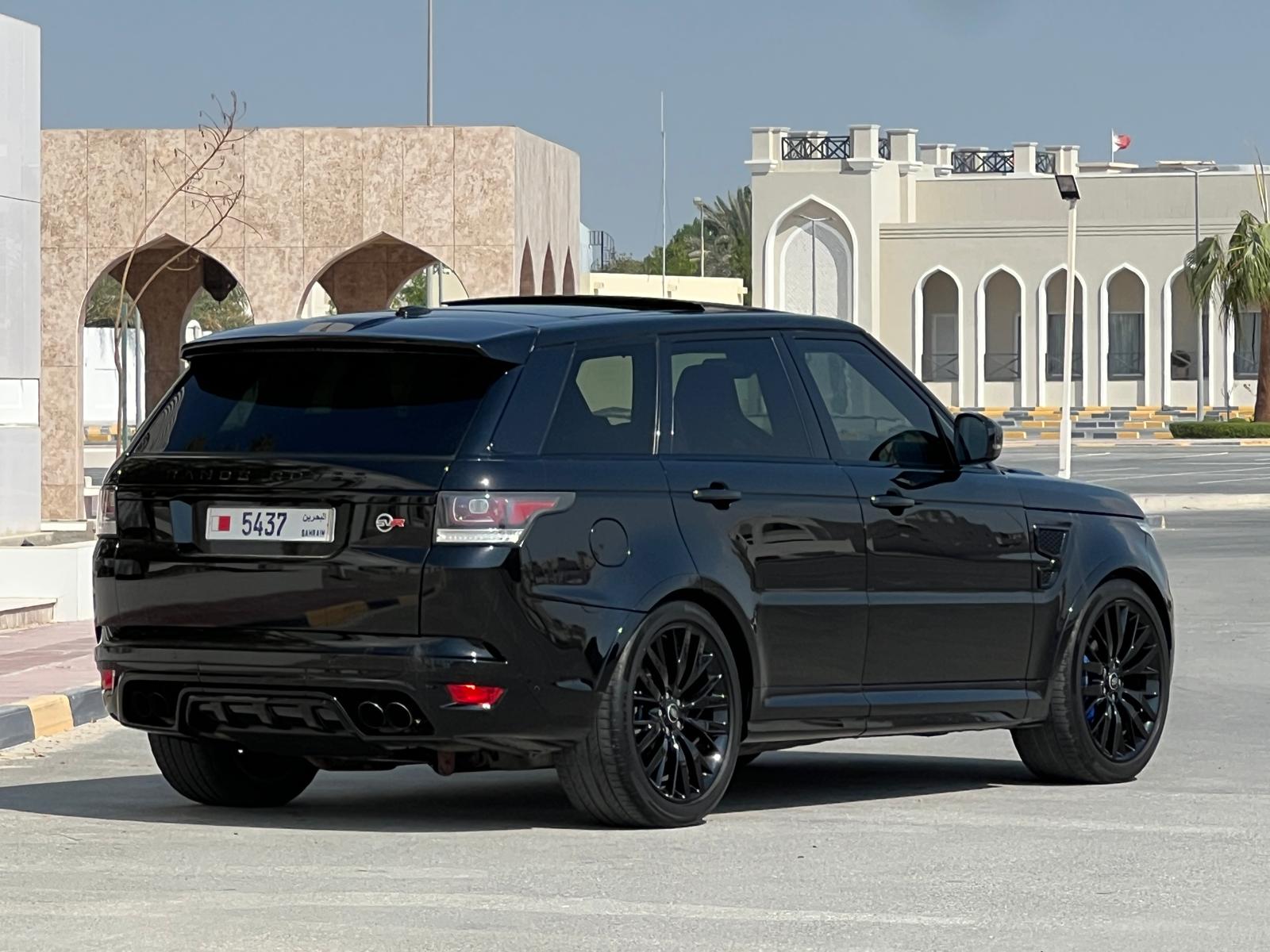
								RANGE ROVER SPORT SVR full									