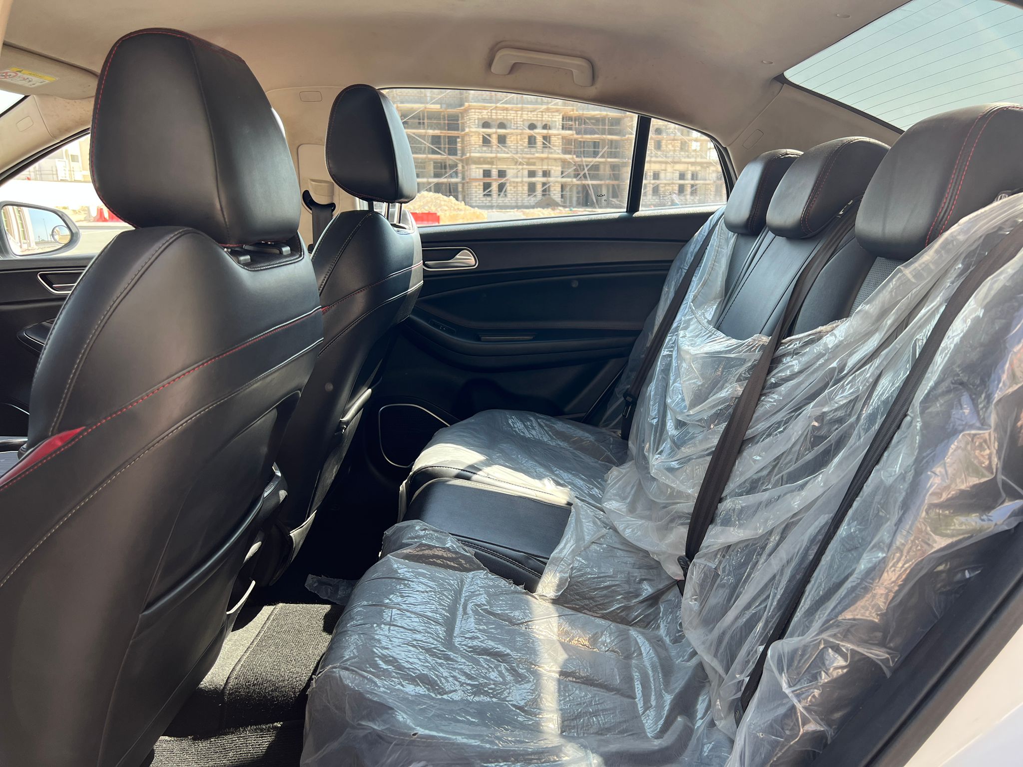 
								CHERY ARRIZO 6 PRO full									