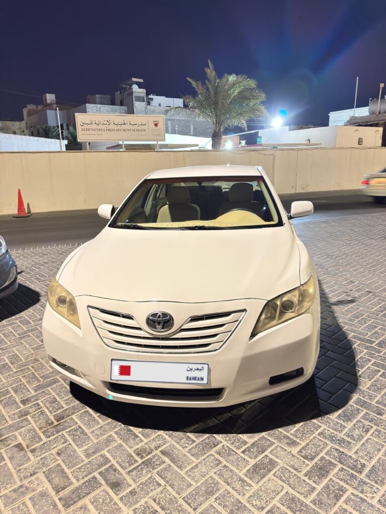 TOYOTA CAMRY