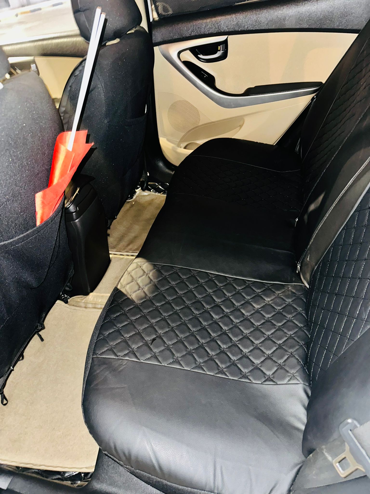 
								HYUNDAI ELANTRA full									