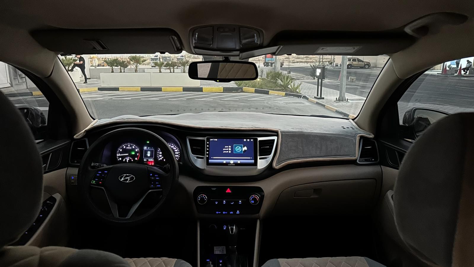 
								Hyundai Tucson 2016 full									