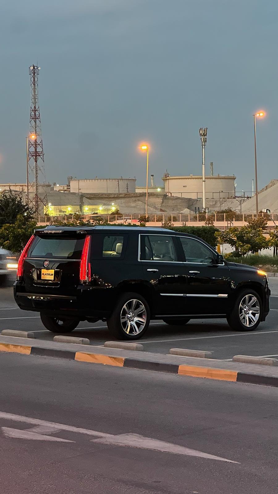 
								Cadillac Escalade 2015 full									