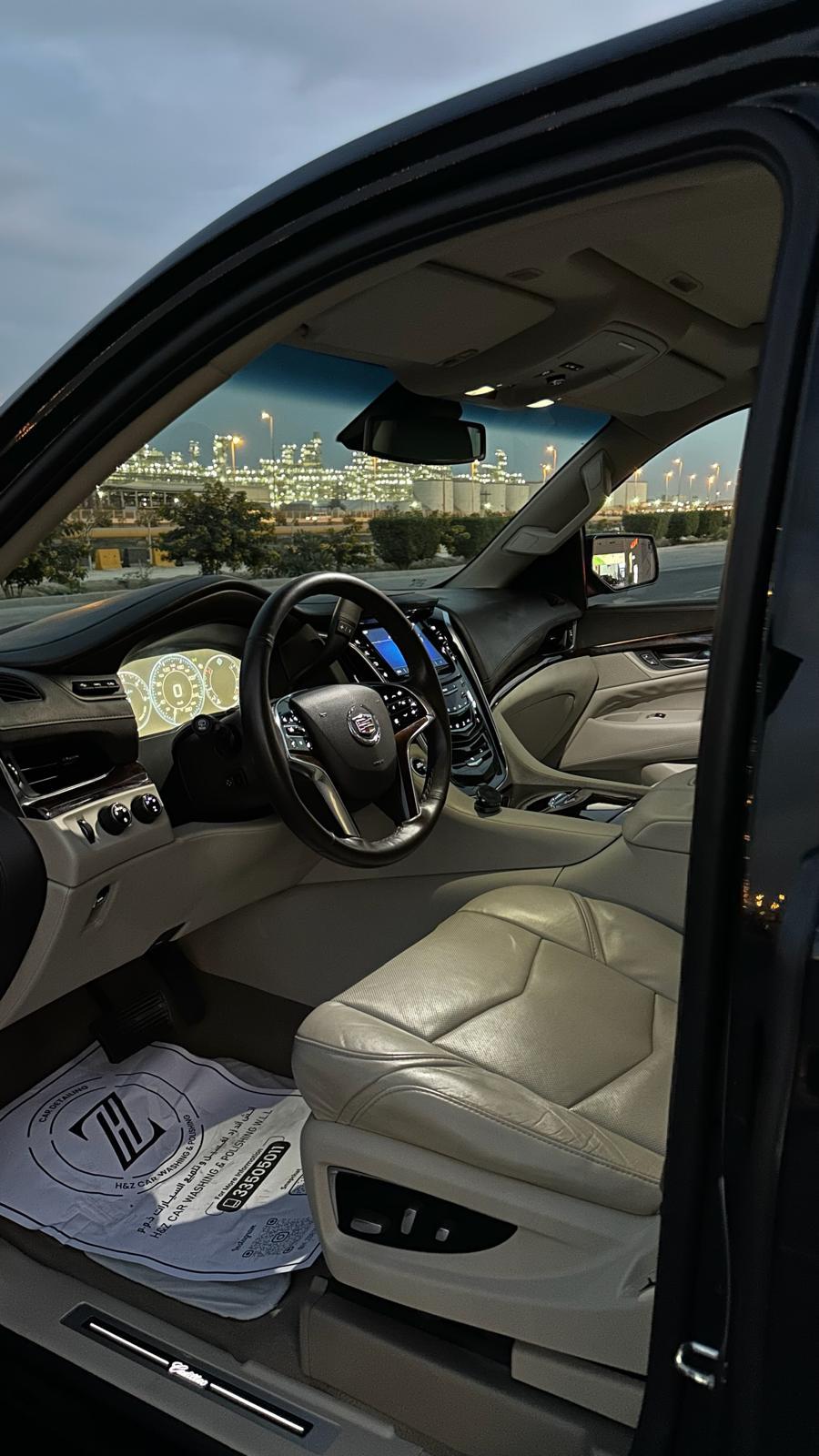 
								Cadillac Escalade 2015 full									