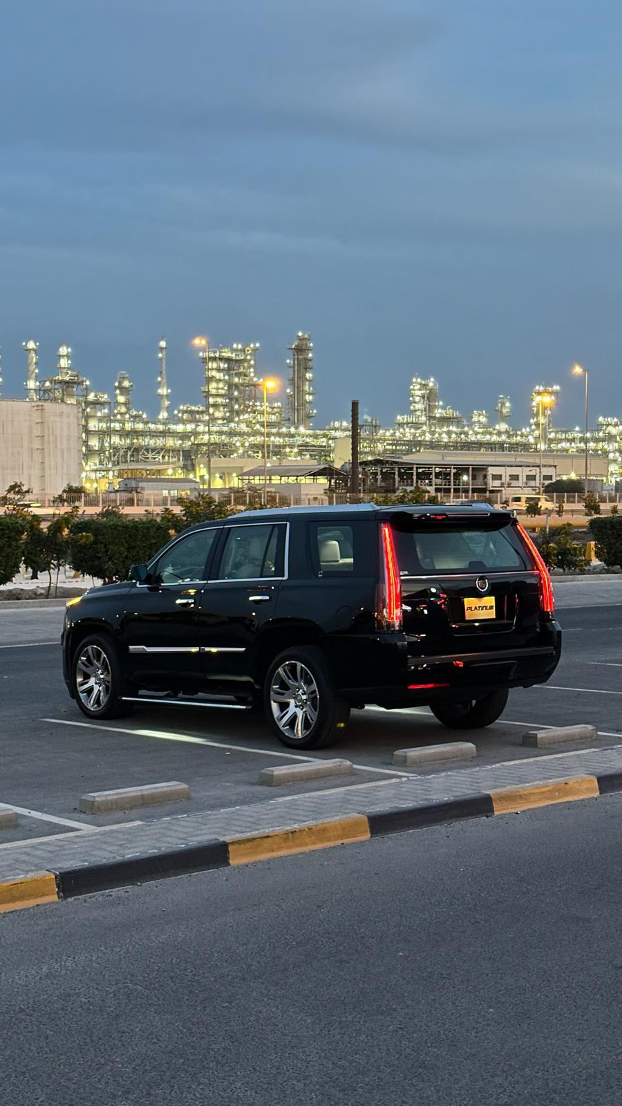 
								Cadillac Escalade 2015 full									