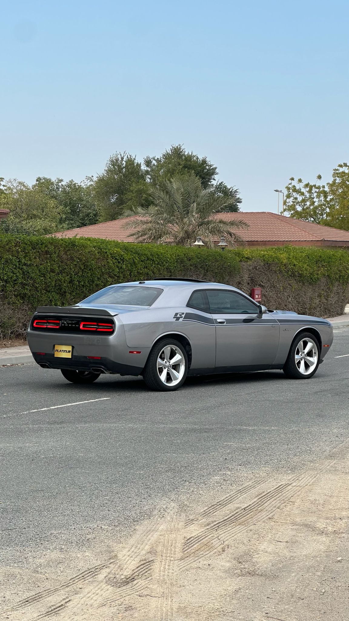 
								DODGE CHALLENGER full									