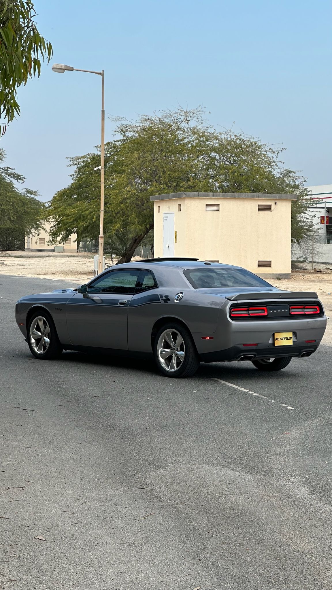 
								DODGE CHALLENGER full									