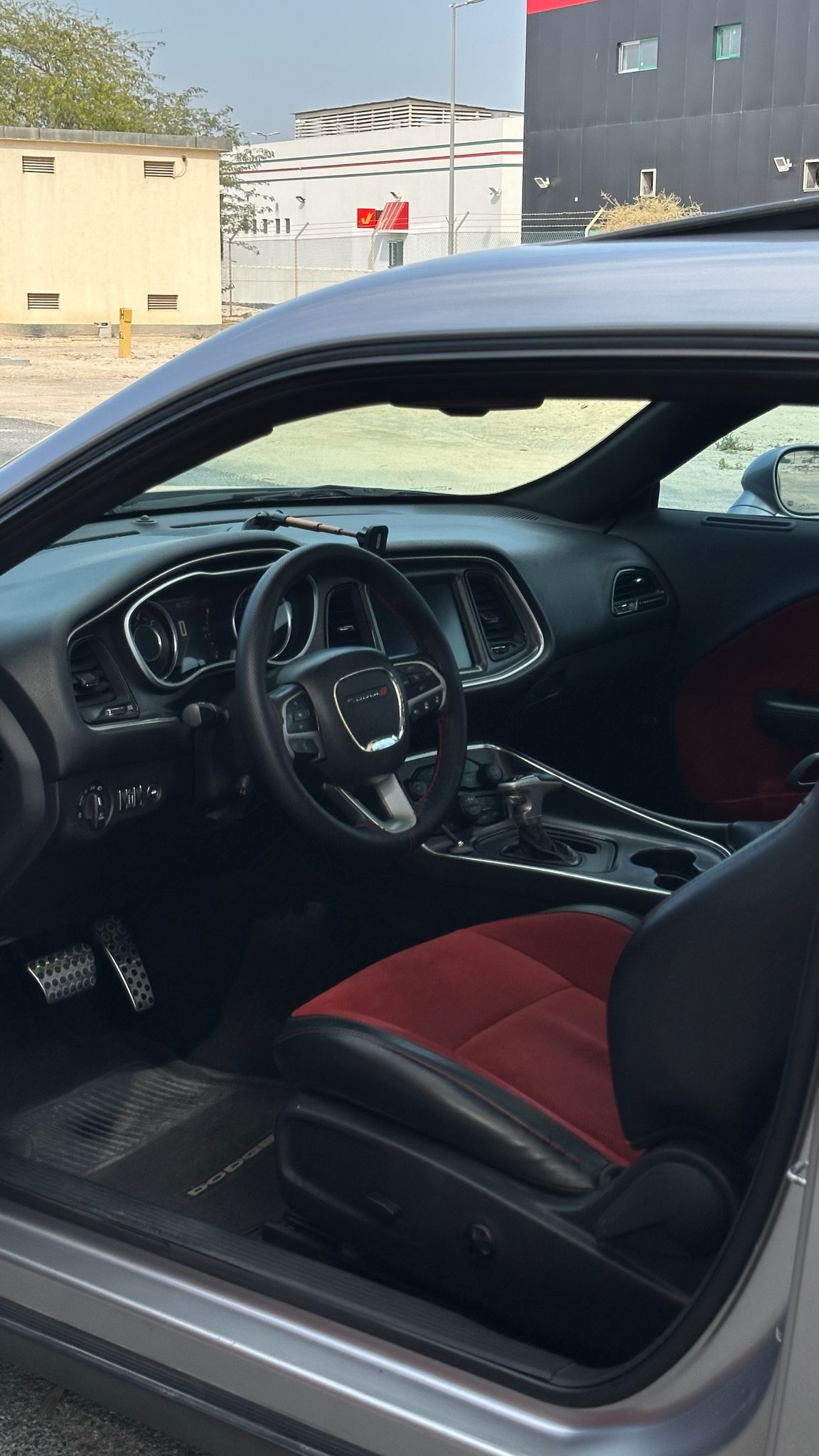 
								DODGE CHALLENGER full									