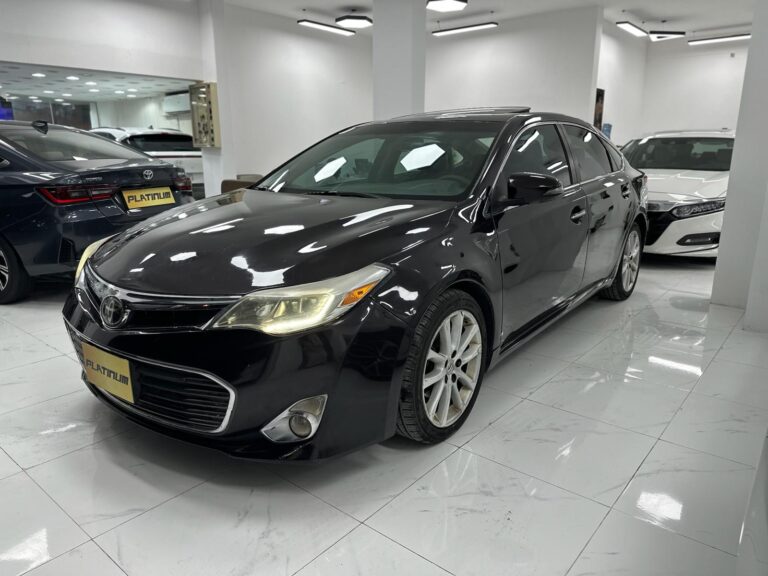 TOYOTA AVALON