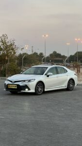 TOYOTA CAMRY