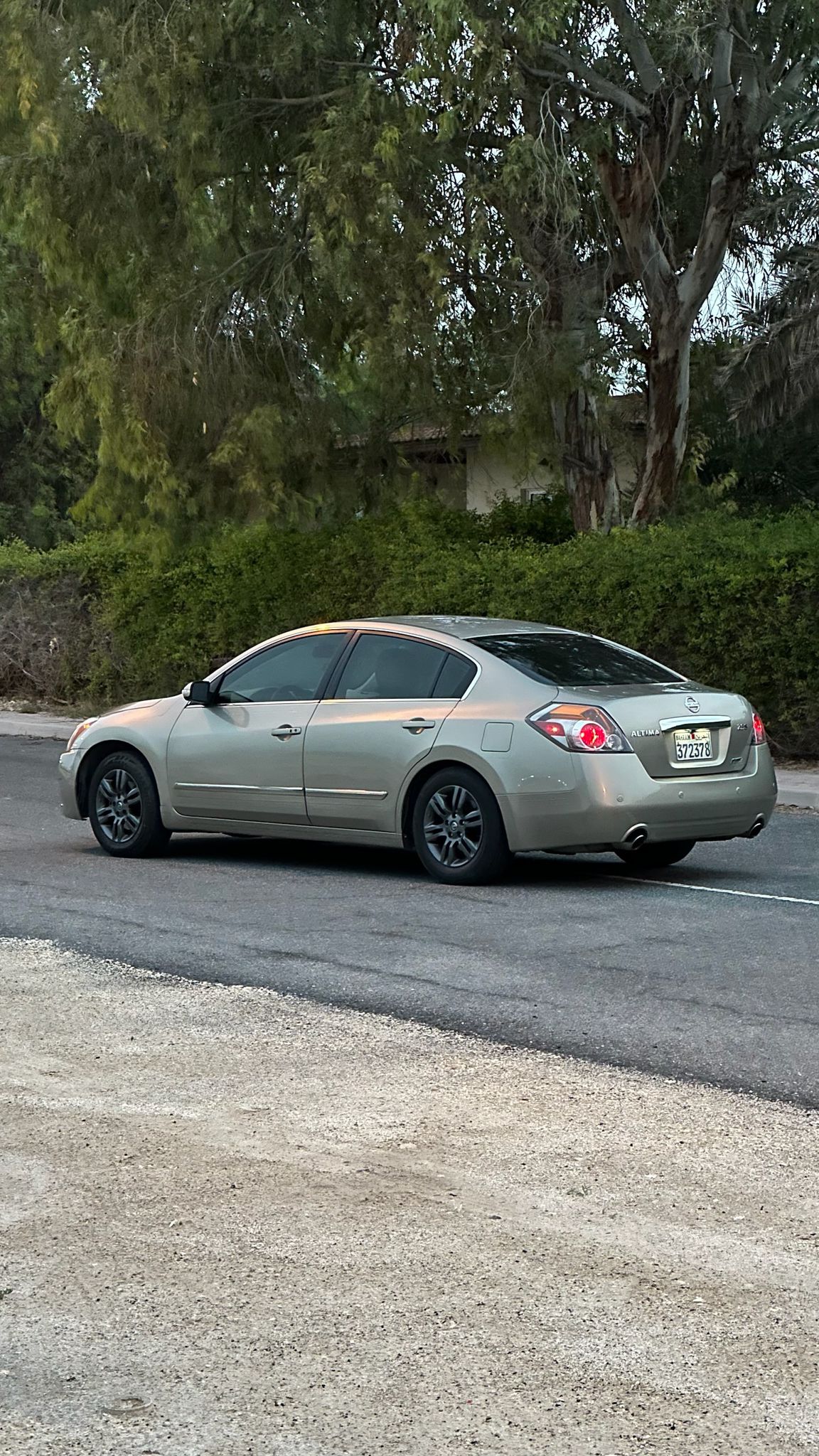 
								Nissan Altima full									