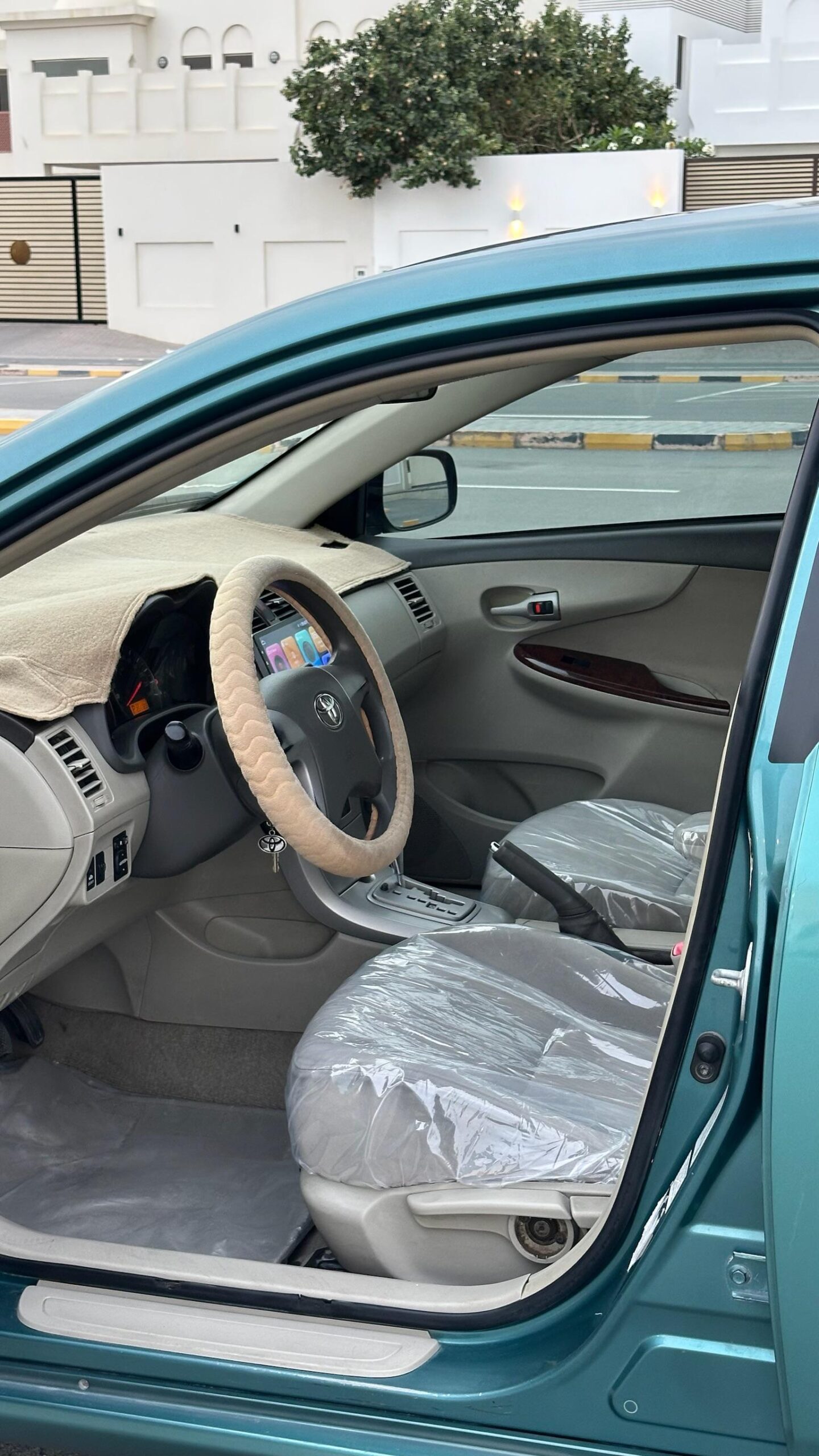 
								TOYOTA COROLLA full									