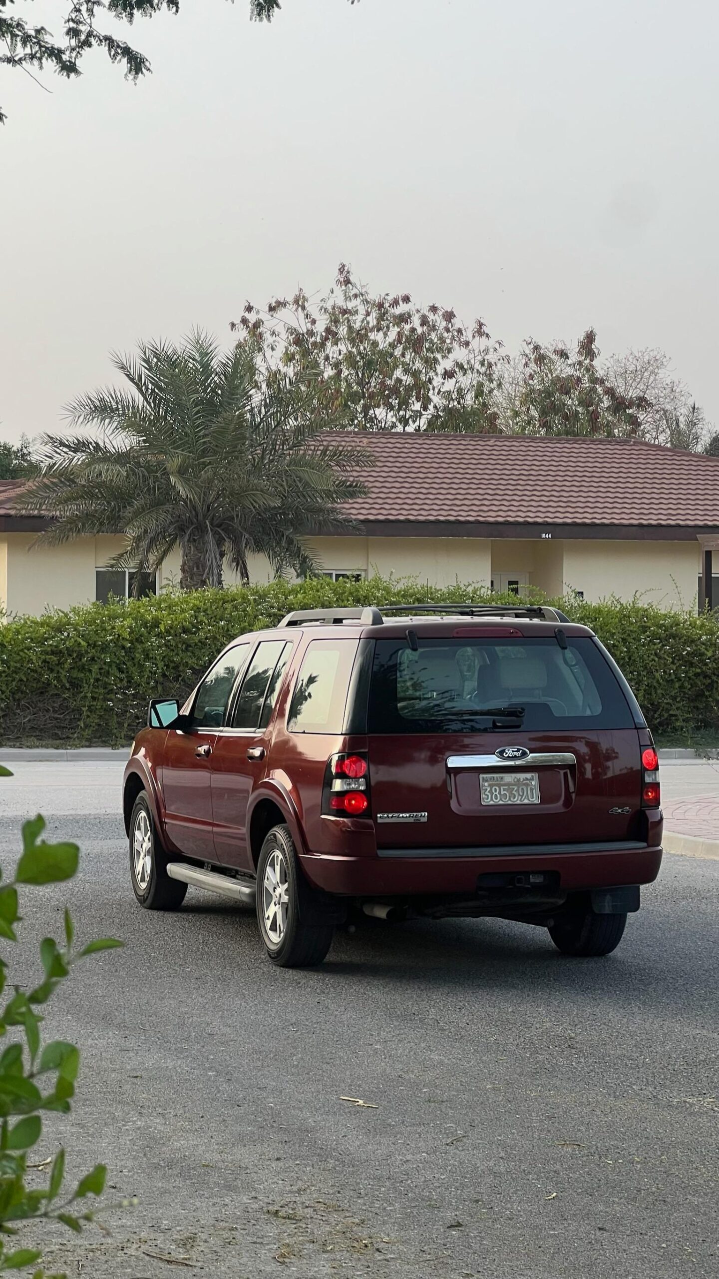 
								FORD EXPLORER full									