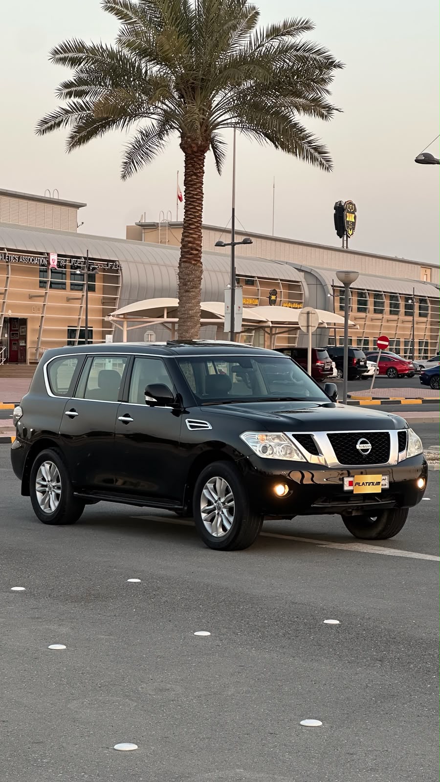 
								Nissan Patrol 2011 full									
