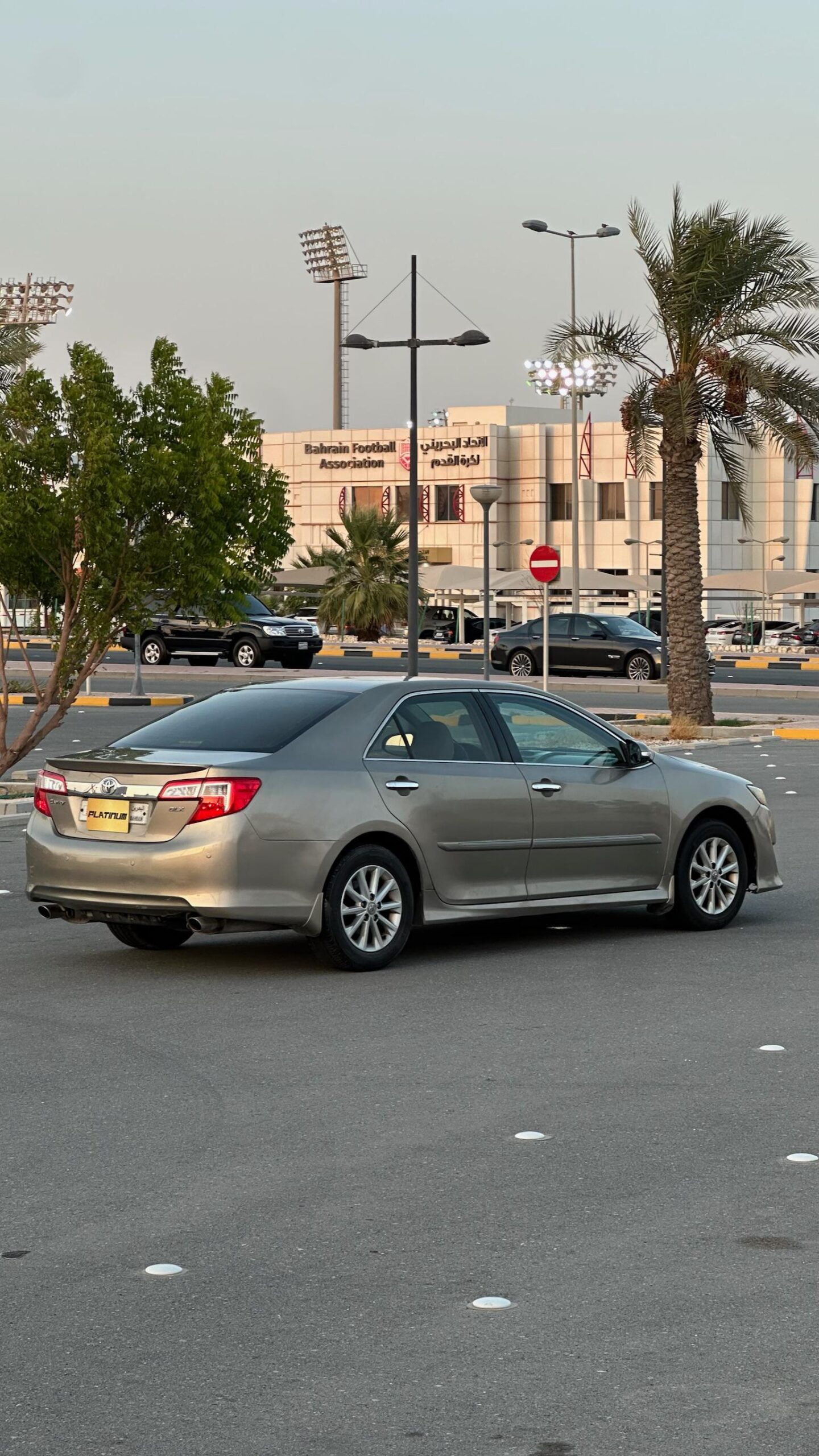 
								Toyota Camry 2012 full									