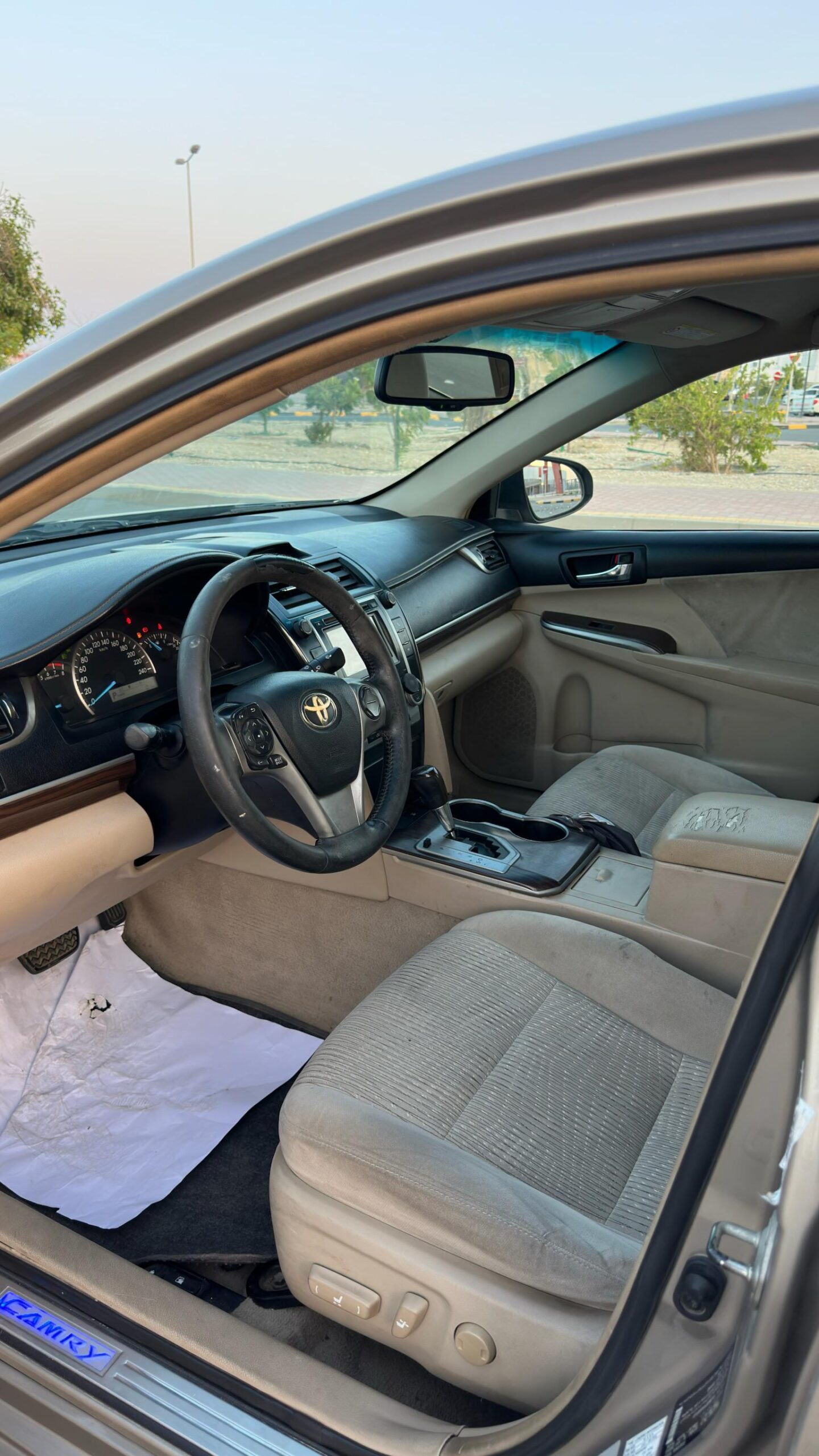 
								Toyota Camry 2012 full									
