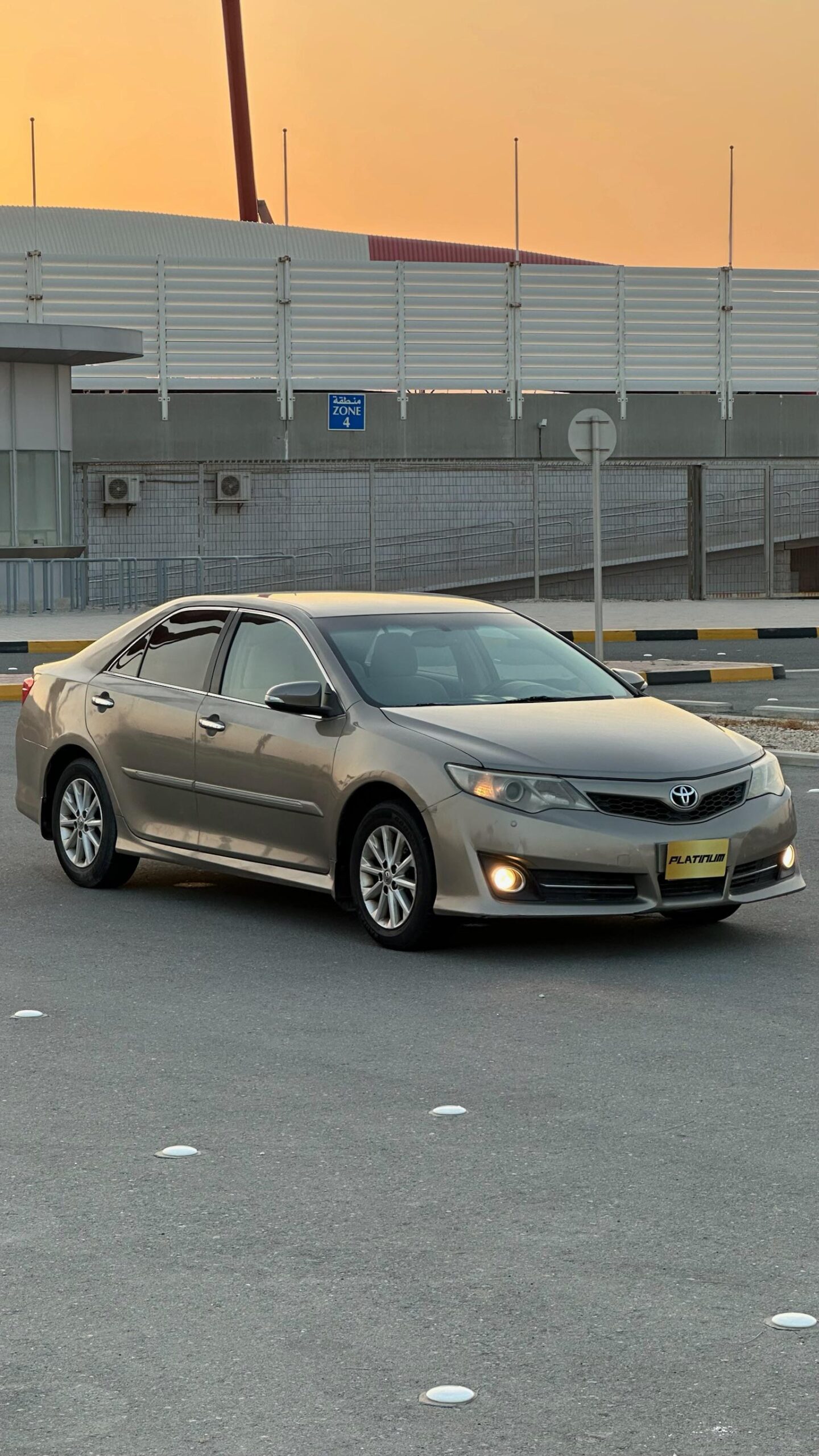 
								Toyota Camry 2012 full									