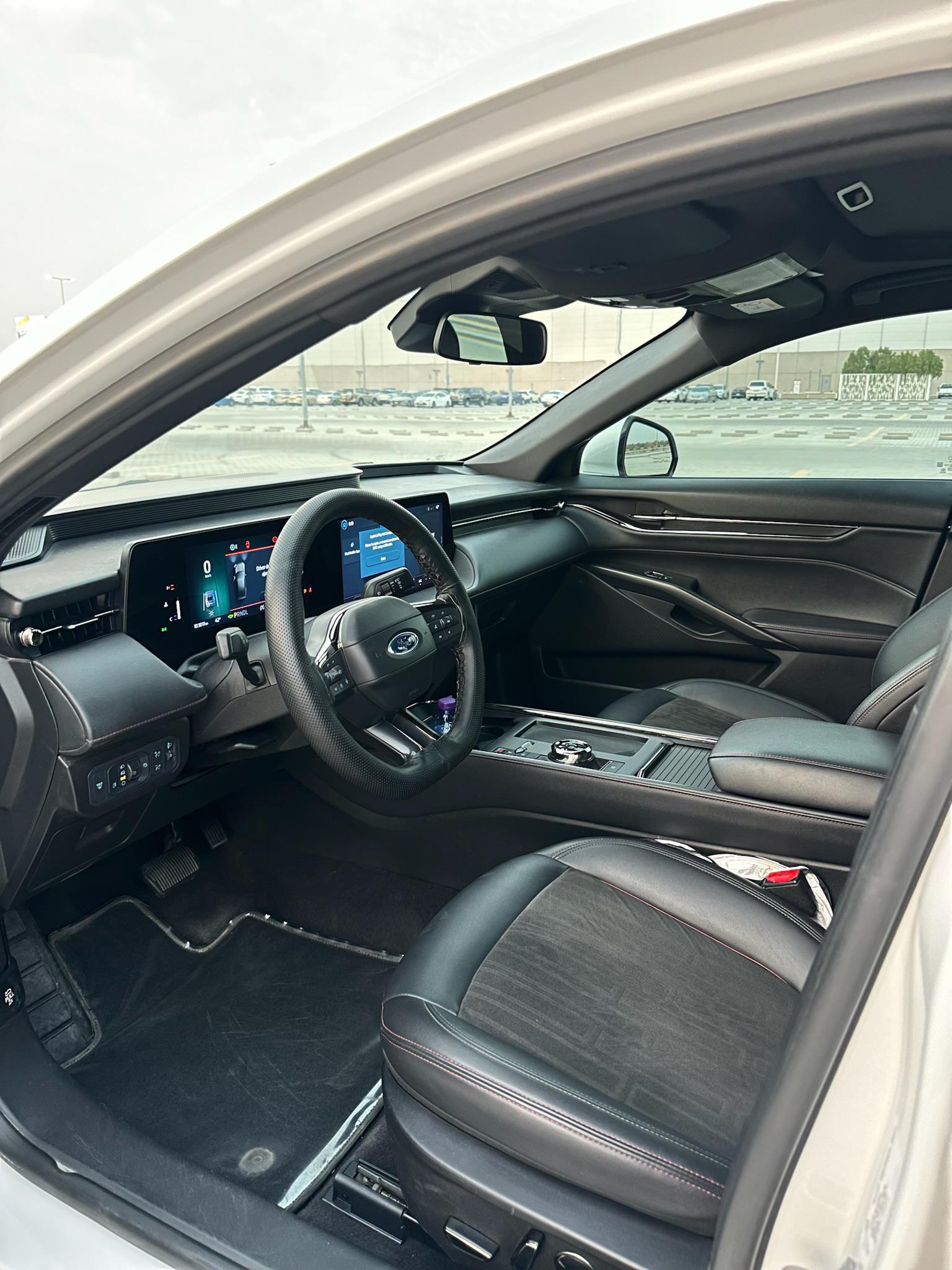 
								Ford Taurus 2023 full									