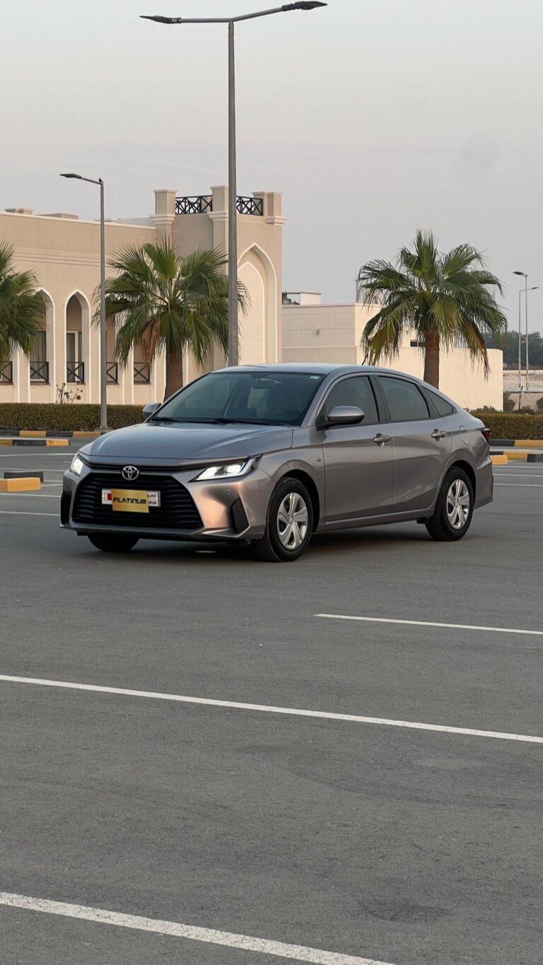 TOYOTA YARIS 2024
