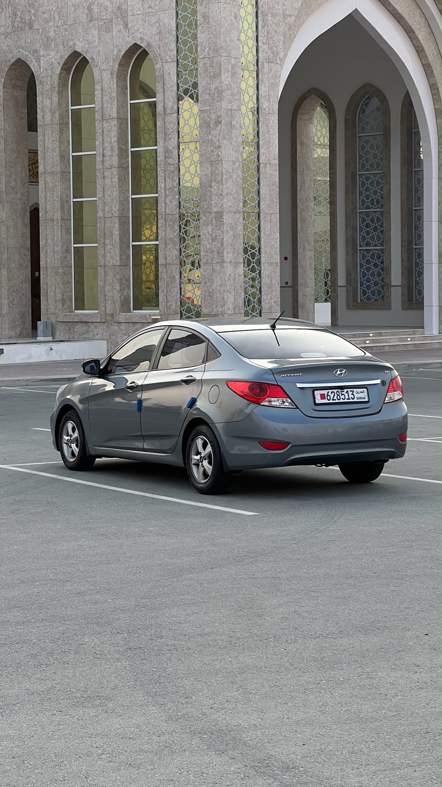 
								HYUNDAI ACCENT full									