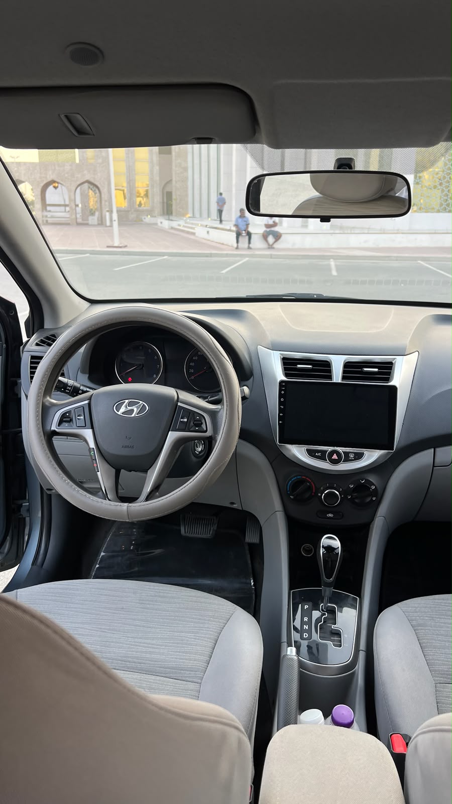 
								HYUNDAI ACCENT full									