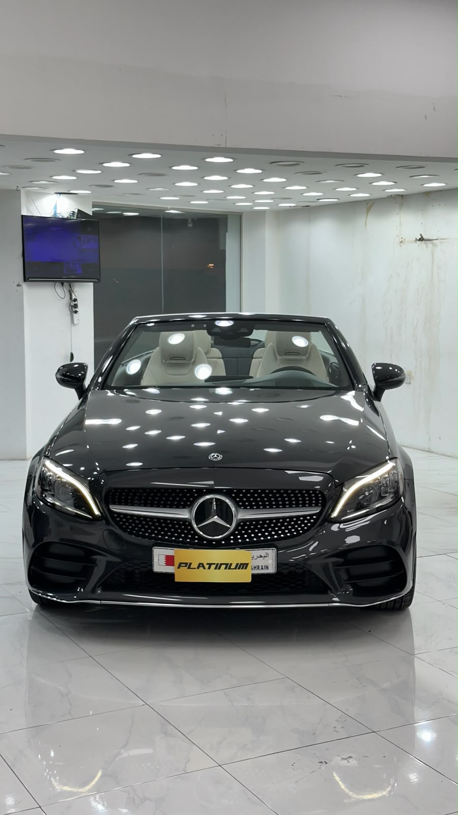 
								Mercedes-Benz C200 full									
