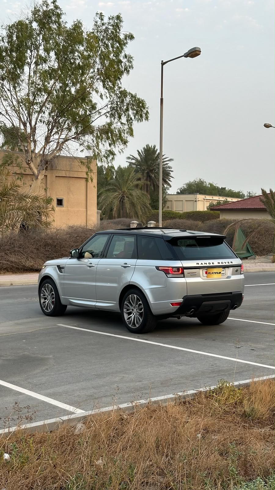 
								Range Rover Sport Supercharged 2016 full									