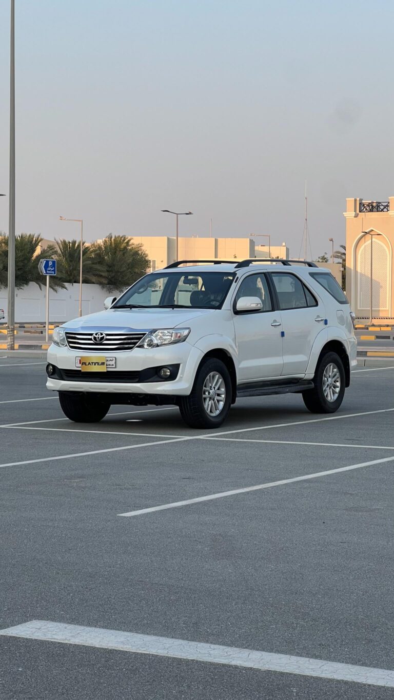 TOYOTA FORTUNER 2014