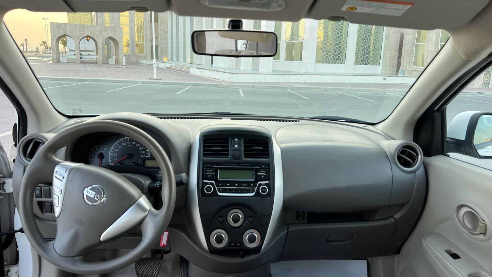 
								Nissan Sunny 2023 full									