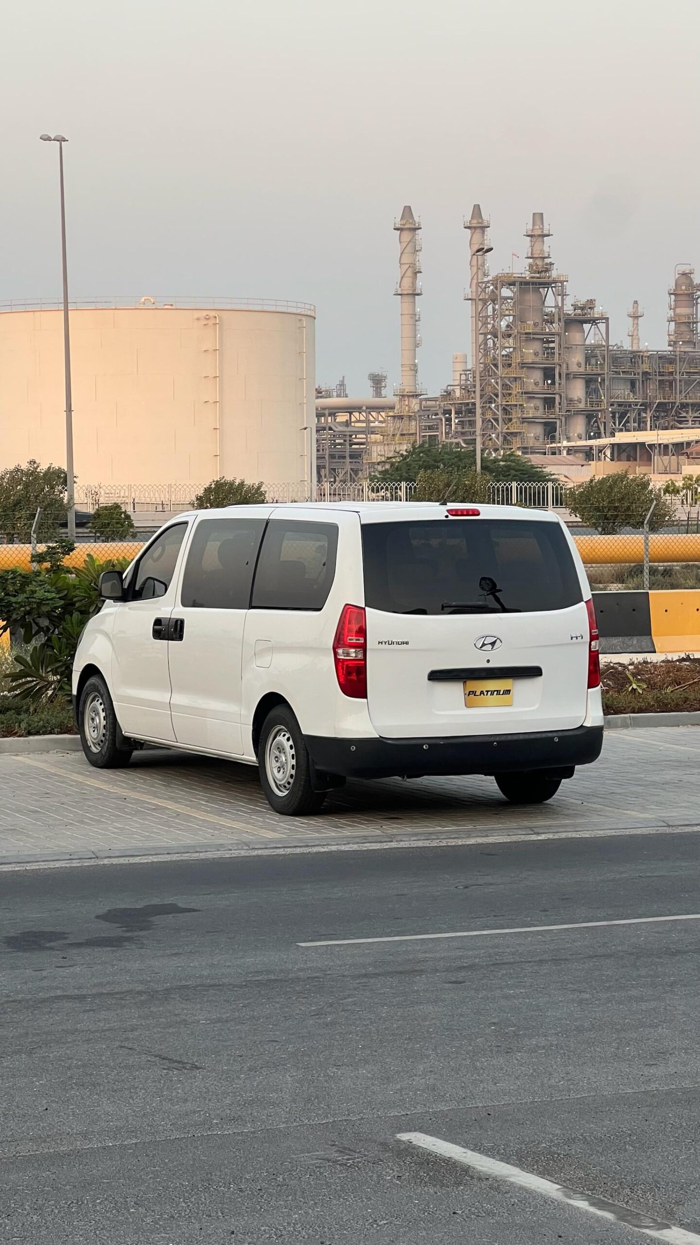 
								HYUNDAI H1 2016 full									
