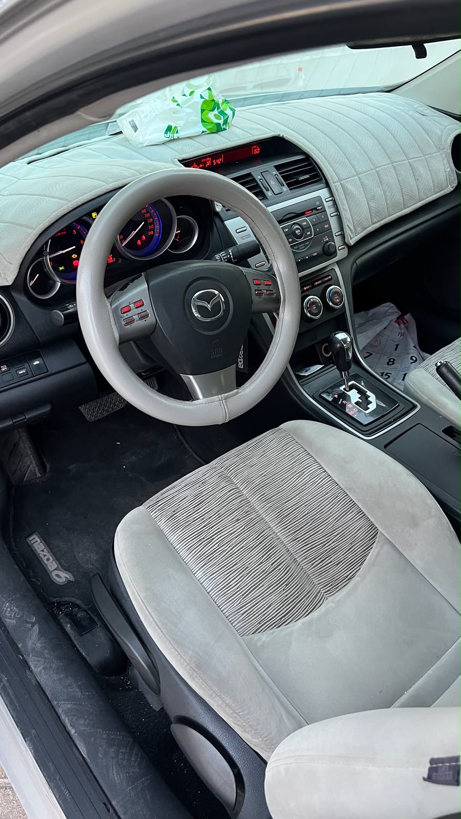 
								MAZDA 6 full									
