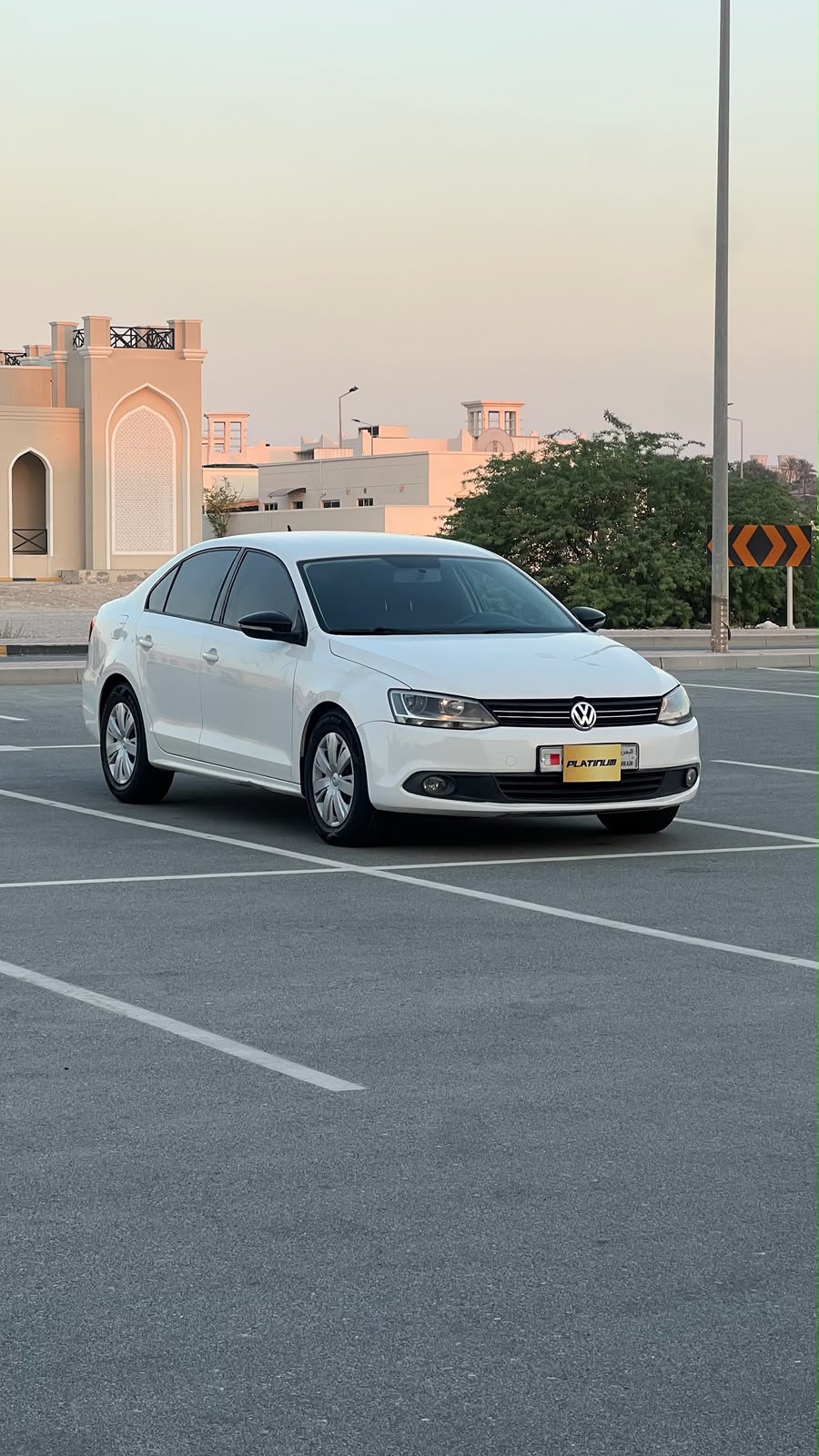 
								VOLKSWAGEN JETTA full									
