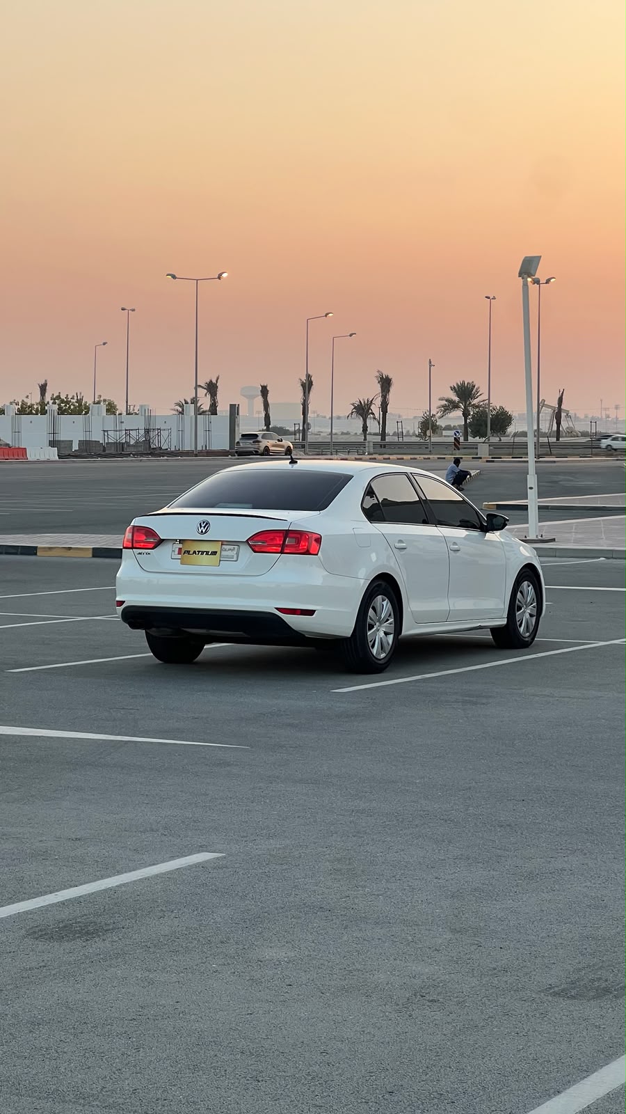 
								VOLKSWAGEN JETTA full									