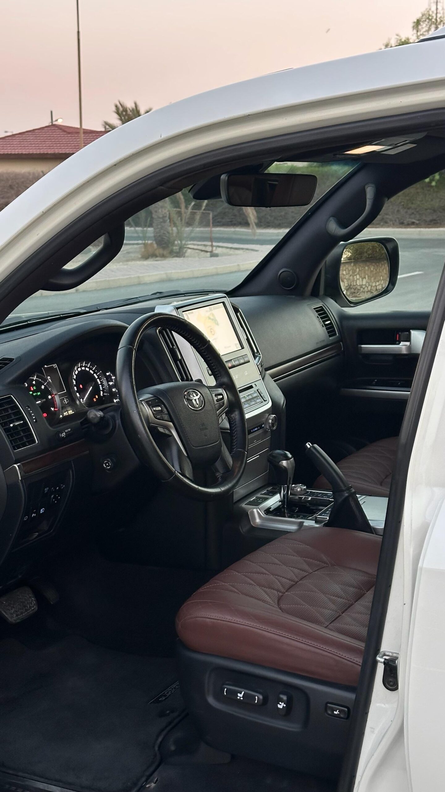
								TOYOTA LAND CRUISER 2017 full									