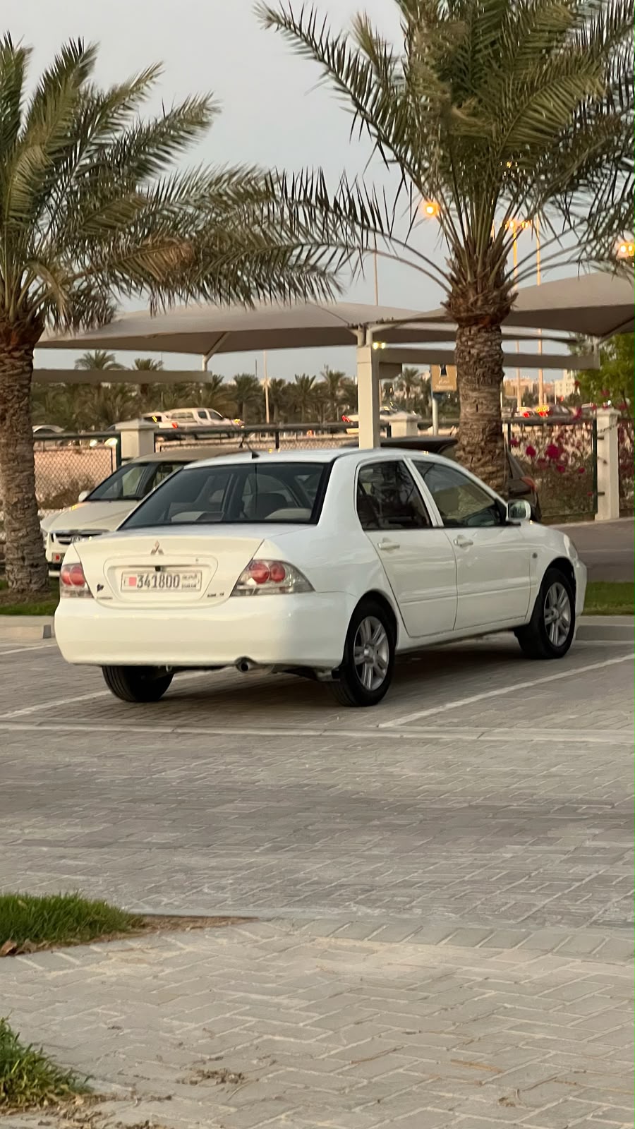 
								MITSUBISHI LANCER 2010 full									
