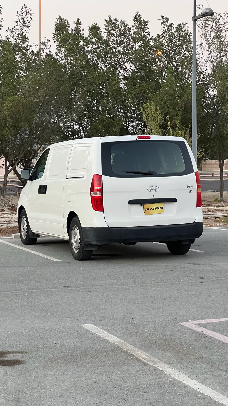 
								HYUNDAI H1 full									