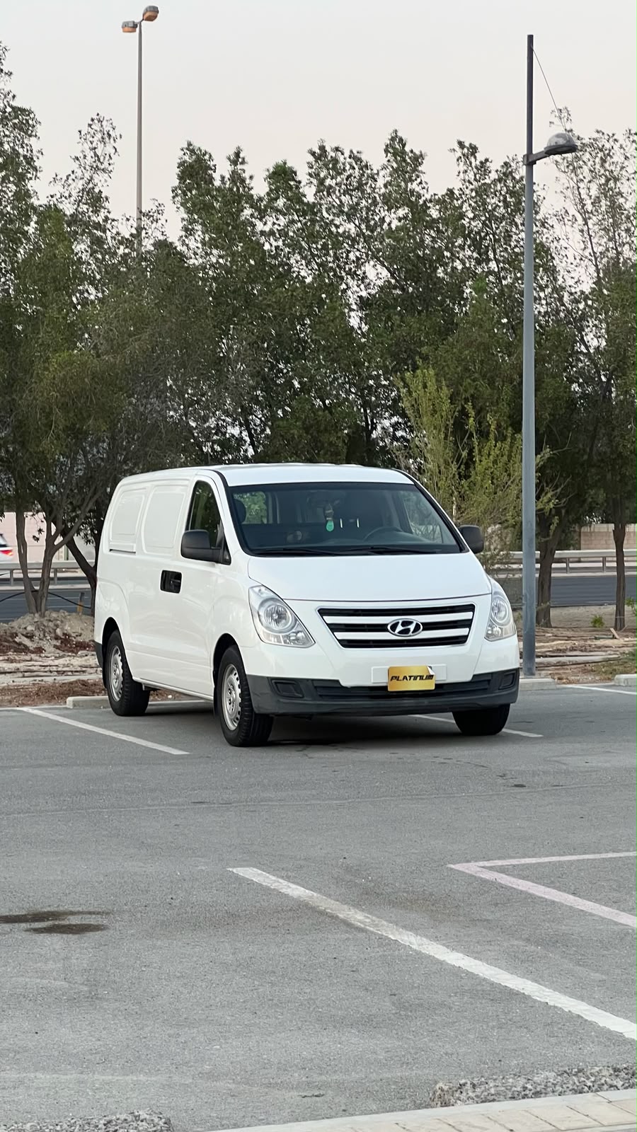 
								HYUNDAI H1 full									