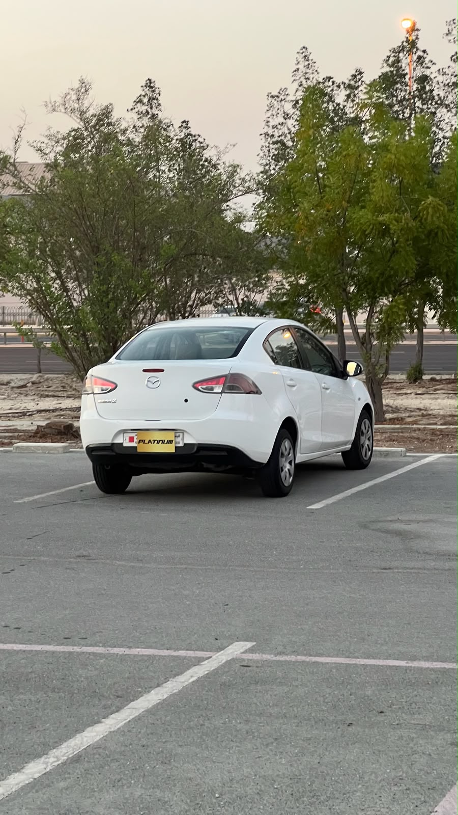 
								MAZDA 2 2012 full									