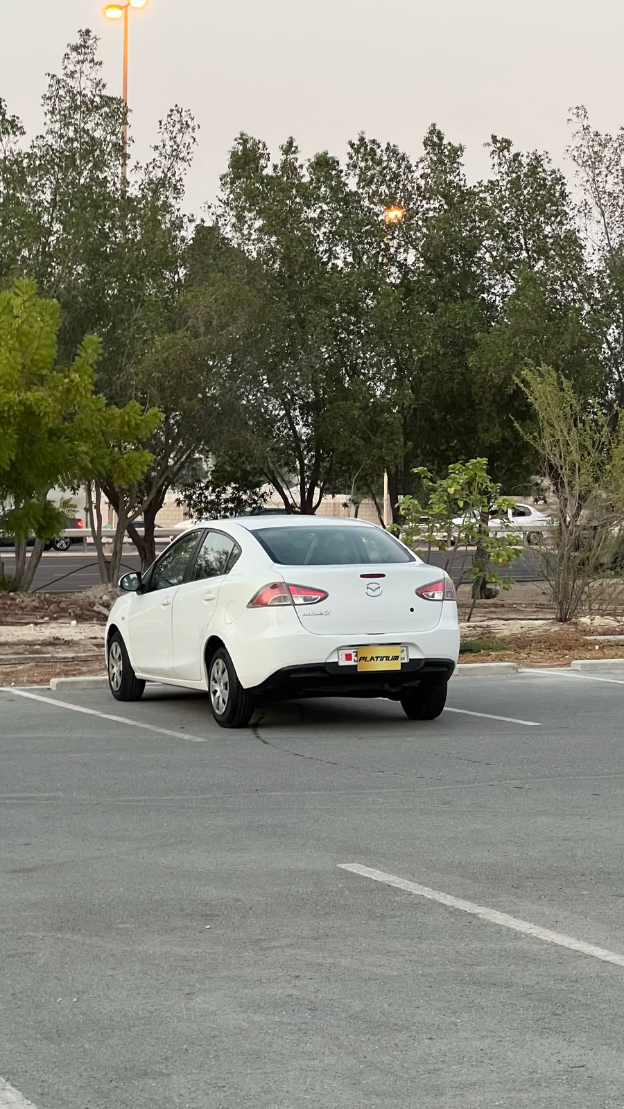 
								MAZDA 2 2012 full									