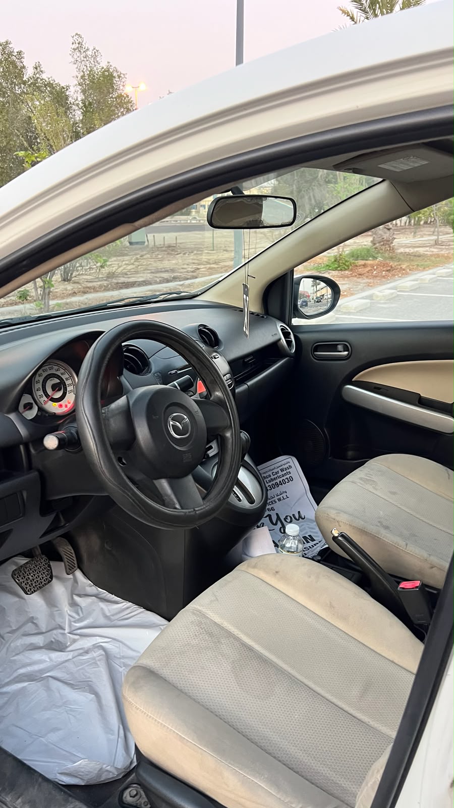 
								MAZDA 2 2012 full									