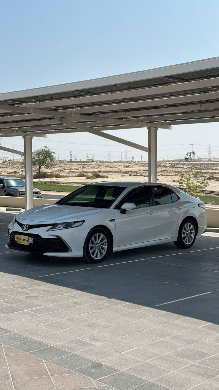 TOYOTA CAMRY 2023